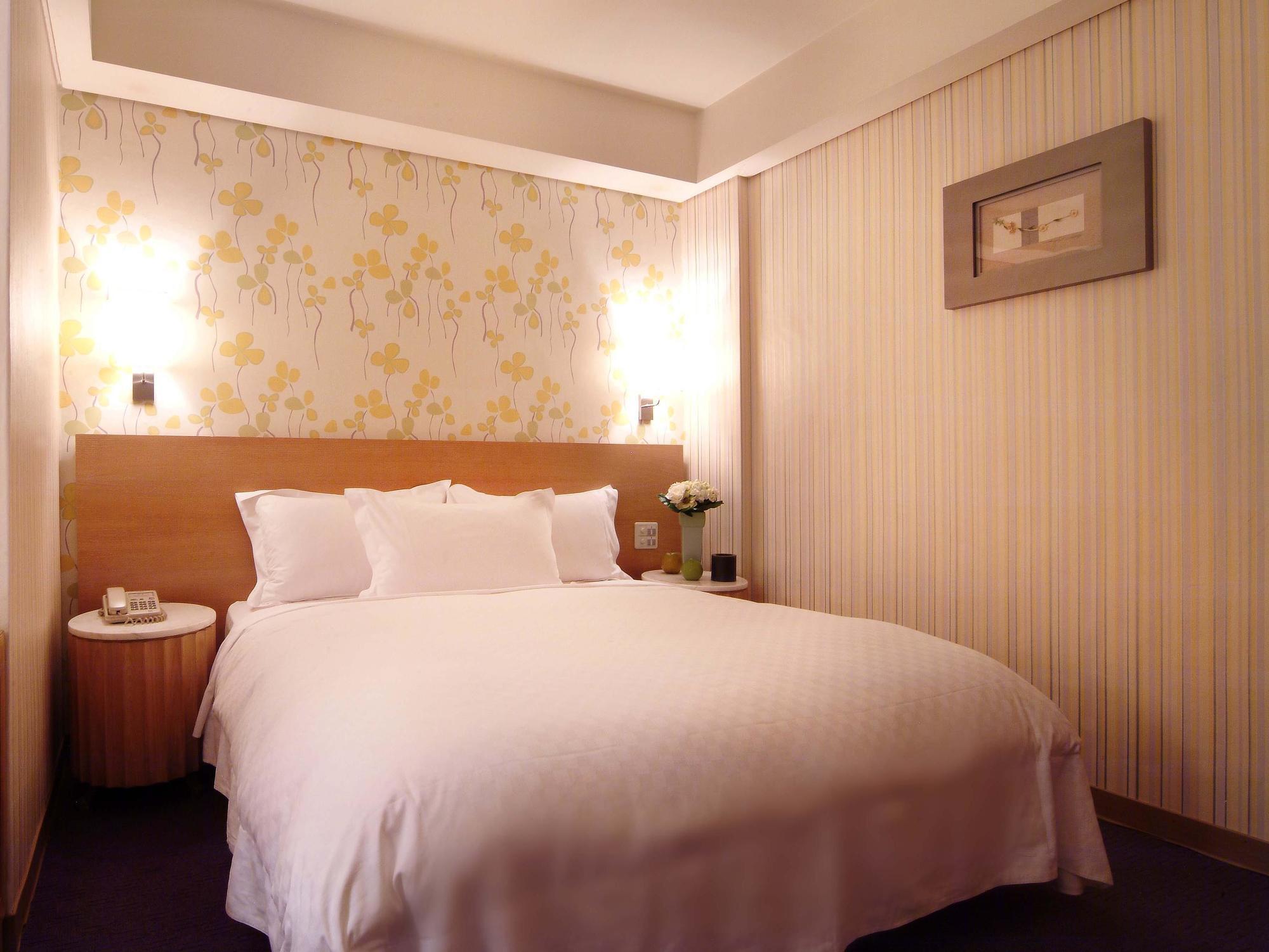 Keebe Hotel Цзілун Екстер'єр фото