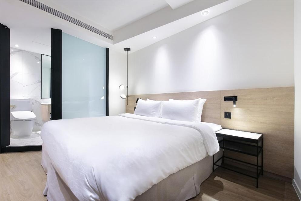 Keebe Hotel Цзілун Екстер'єр фото